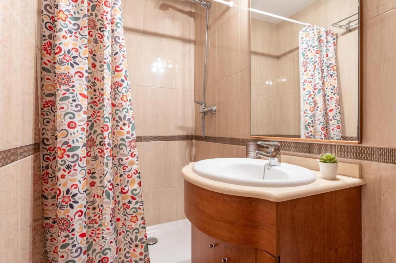Apartamentsaloriaburg Farrera ภายนอก รูปภาพ