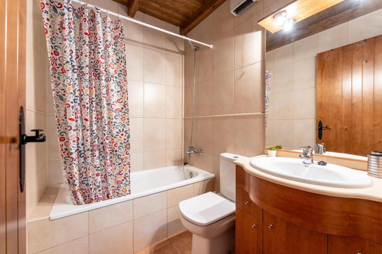 Apartamentsaloriaburg Farrera ภายนอก รูปภาพ