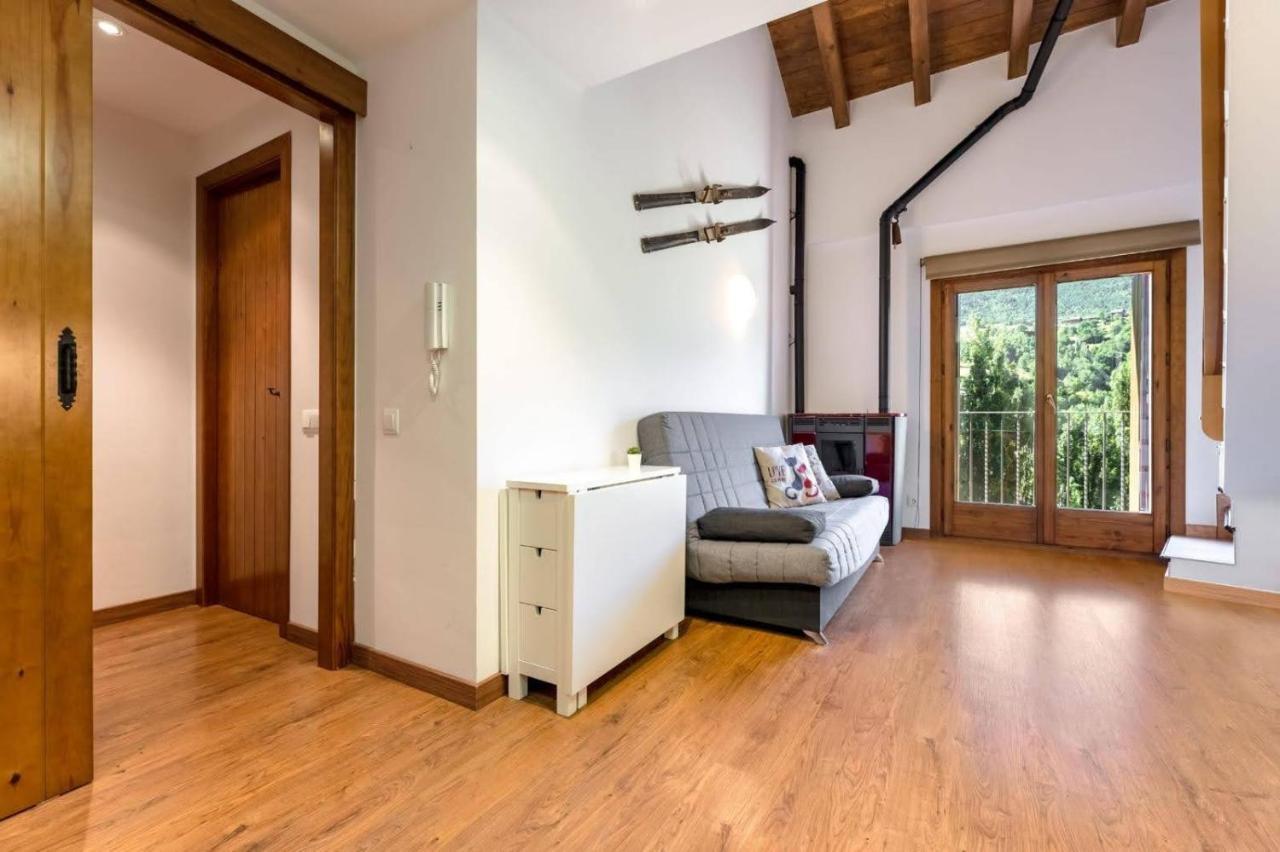 Apartamentsaloriaburg Farrera ภายนอก รูปภาพ